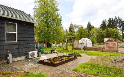 Development Opportunity in Courtenay: 4.4 Acres of Potential